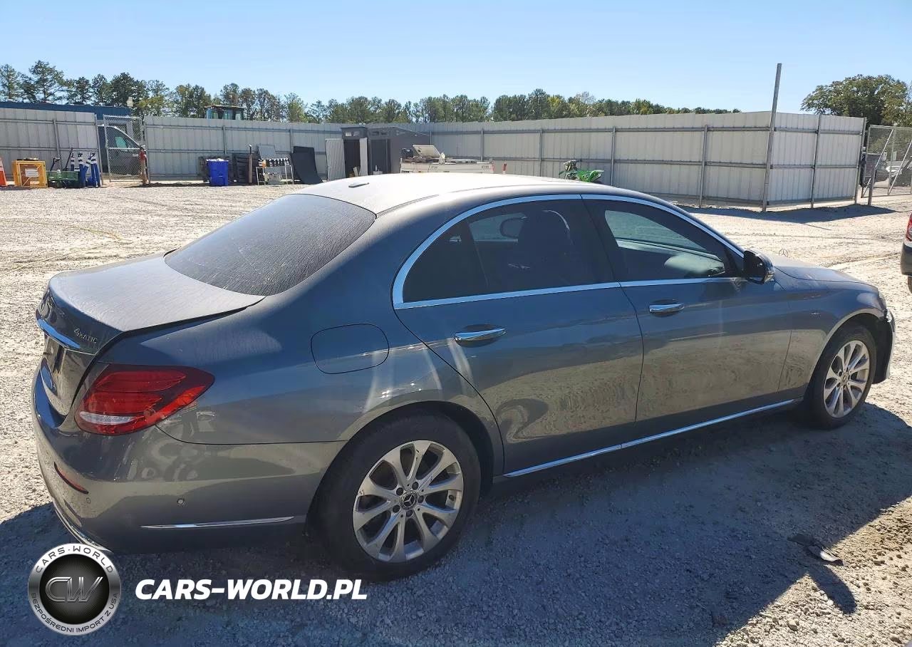 2018 Mercedes-Benz E 300 4Matic VIN:WDDZF4KB6JA444268 - 3