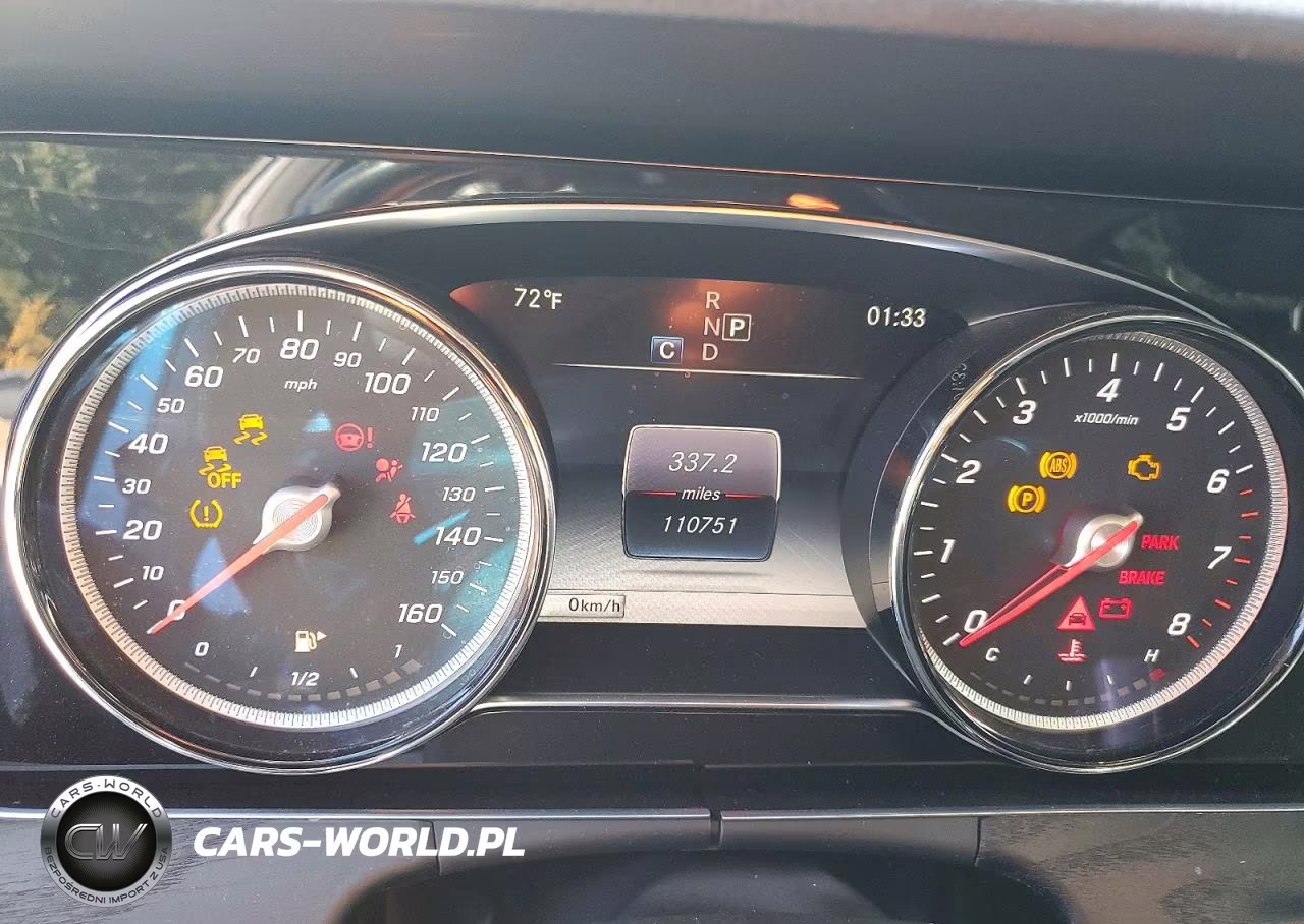 2018 Mercedes-Benz E 300 4Matic VIN:WDDZF4KB6JA444268 - 9