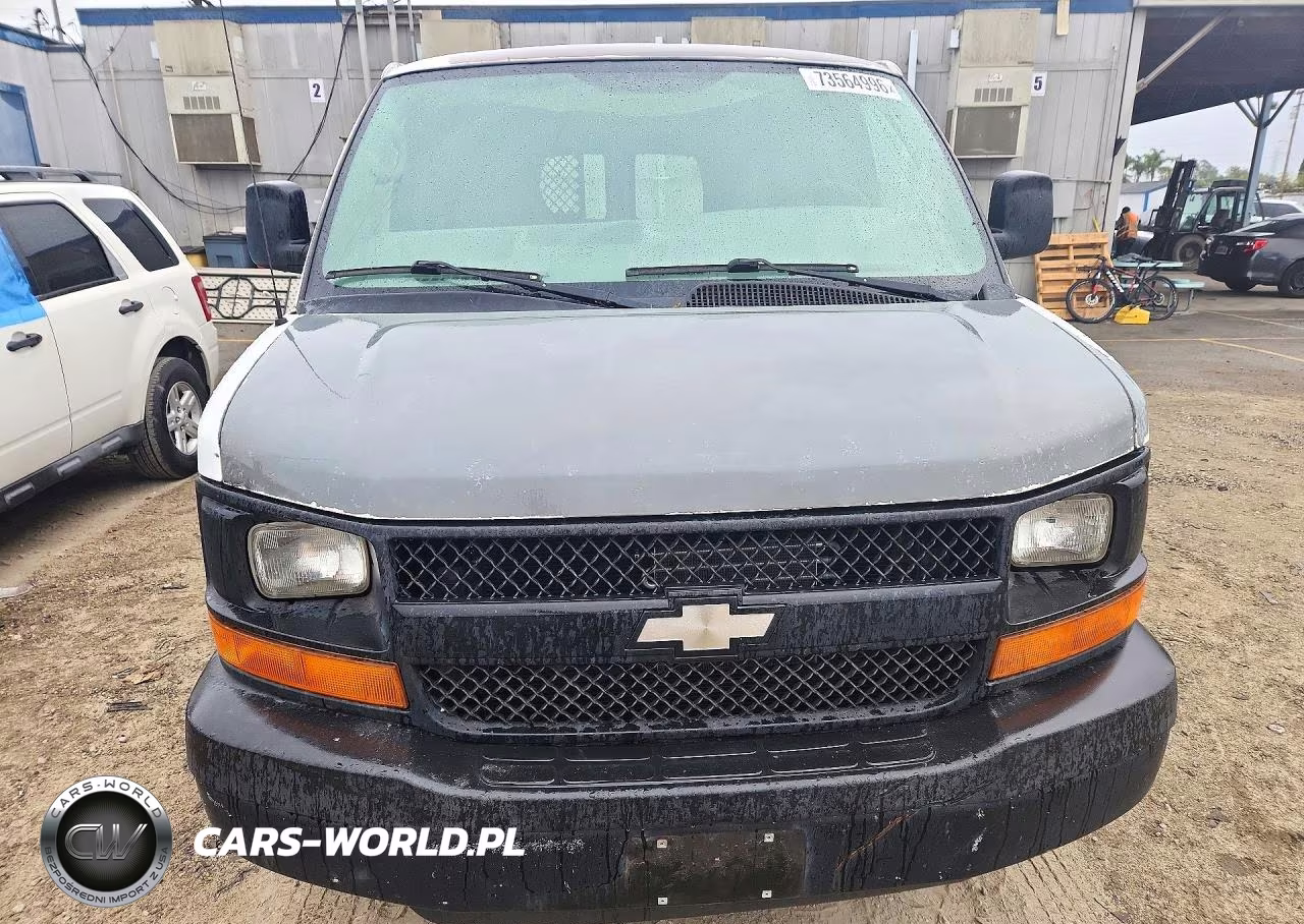 2008 Chevrolet Express 2500 Cargo Delivery Van VIN:1GCGG29C081120308 - 5