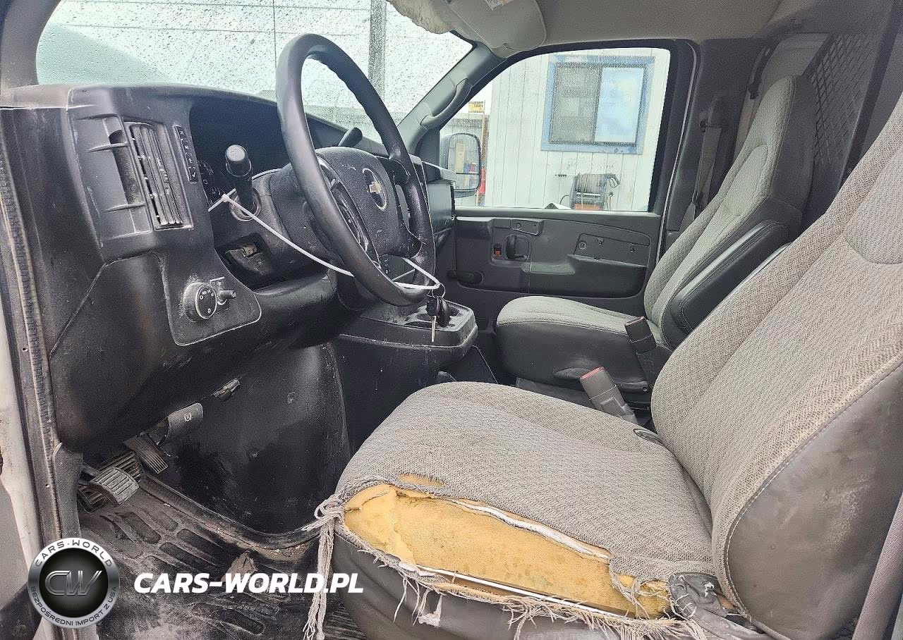2008 Chevrolet Express 2500 Cargo Delivery Van VIN:1GCGG29C081120308 - 7