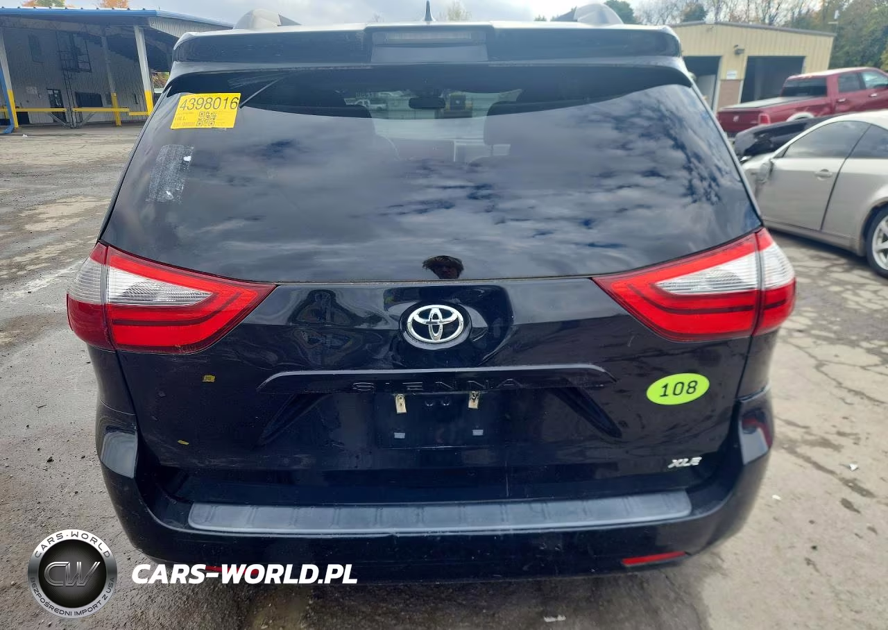 2020 Toyota Sienna Xle 8-Passenger VIN:5TDYZ3DC0LS050395 - 6
