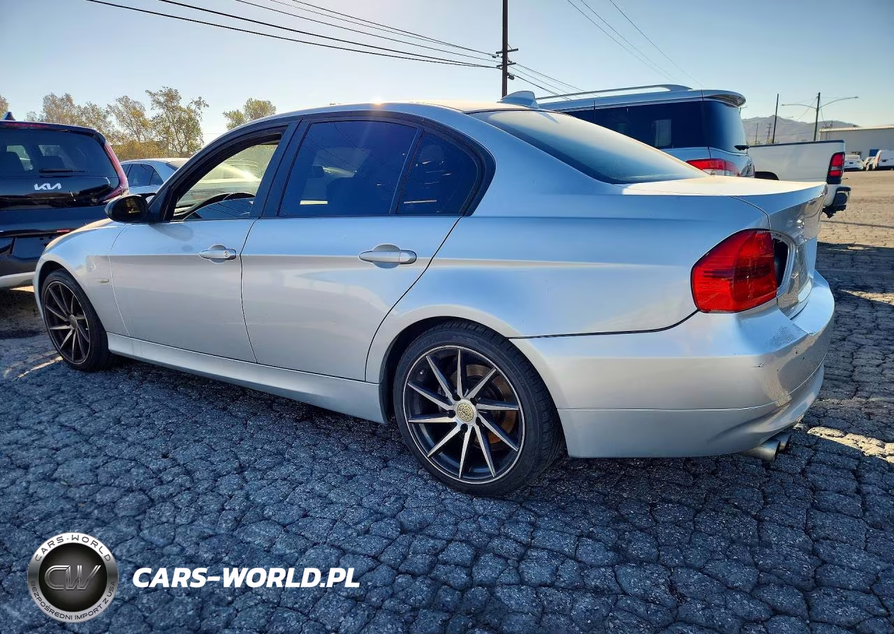 2007 BMW 328 Xi VIN:WBAVC93597KX53756 - 2