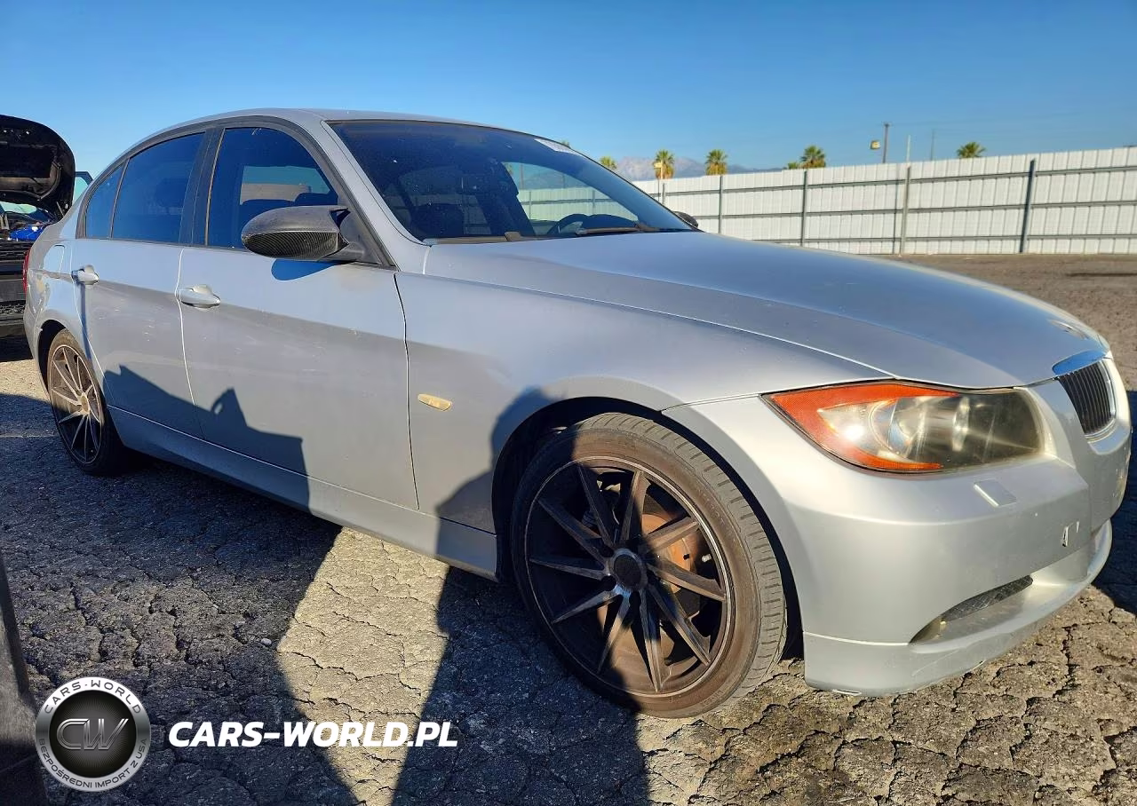 2007 BMW 328 Xi VIN:WBAVC93597KX53756 - 4