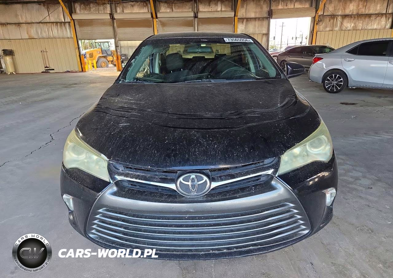 2016 Toyota Camry Le VIN:4T4BF1FKXGR575619 - 5