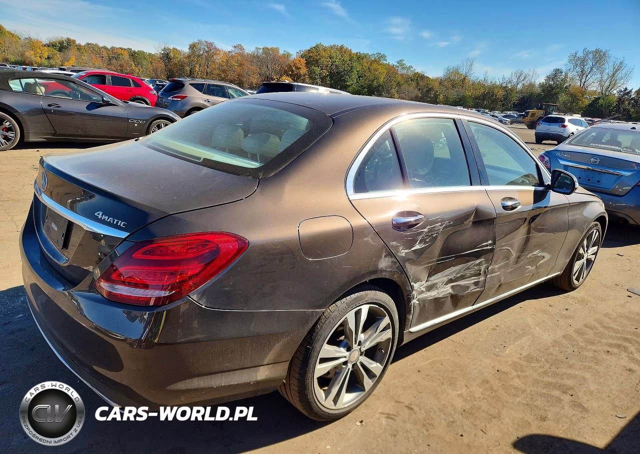 2015 Mercedes-Benz C 300 4Matic VIN:55SWF4KB7FU059585 - 3