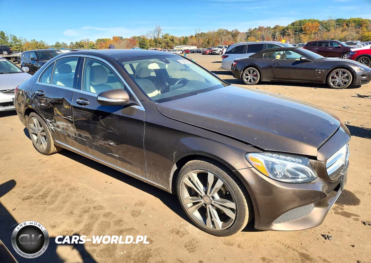2015 Mercedes-Benz C 300 4Matic VIN:55SWF4KB7FU059585 - 4