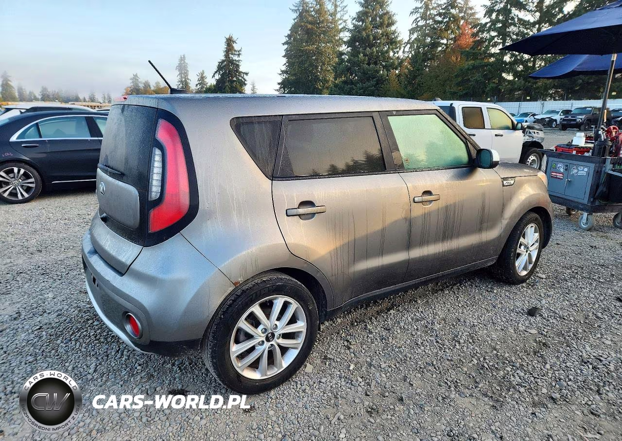 2017 Kia Soul + VIN:KNDJP3A56H7491723 - 3