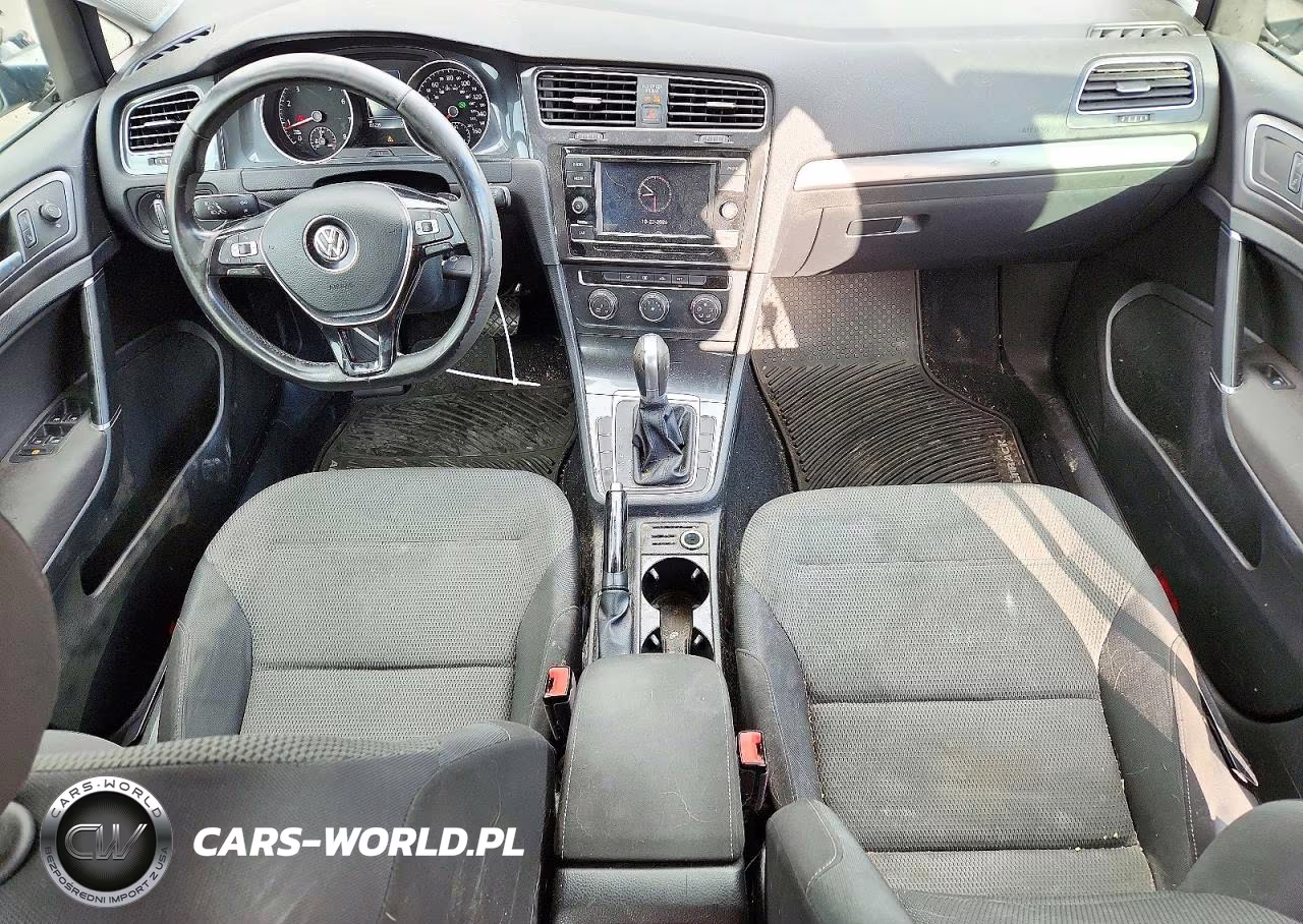 2018 Volkswagen Golf Sportwagen S VIN:3VWD17AU5JM756041 - 8