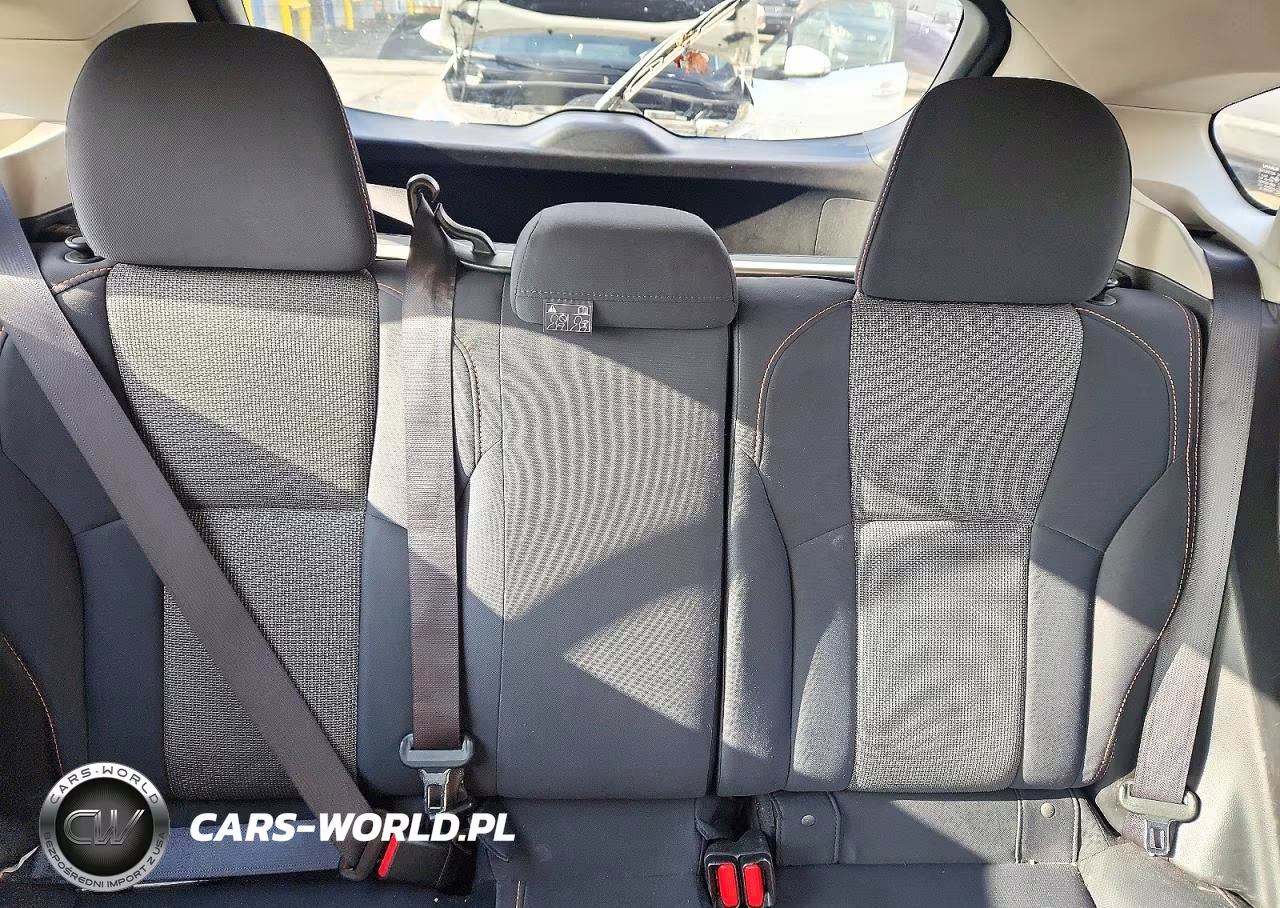 2019 Subaru Crosstrek Premium VIN:JF2GTAEC2K8282890 - 10