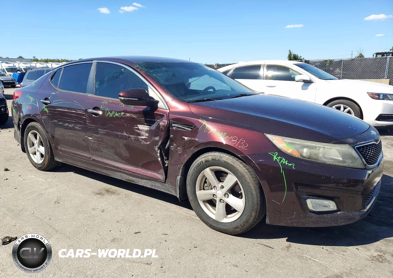 2014 Kia Optima Lx VIN:5XXGM4A75EG326100 - 4