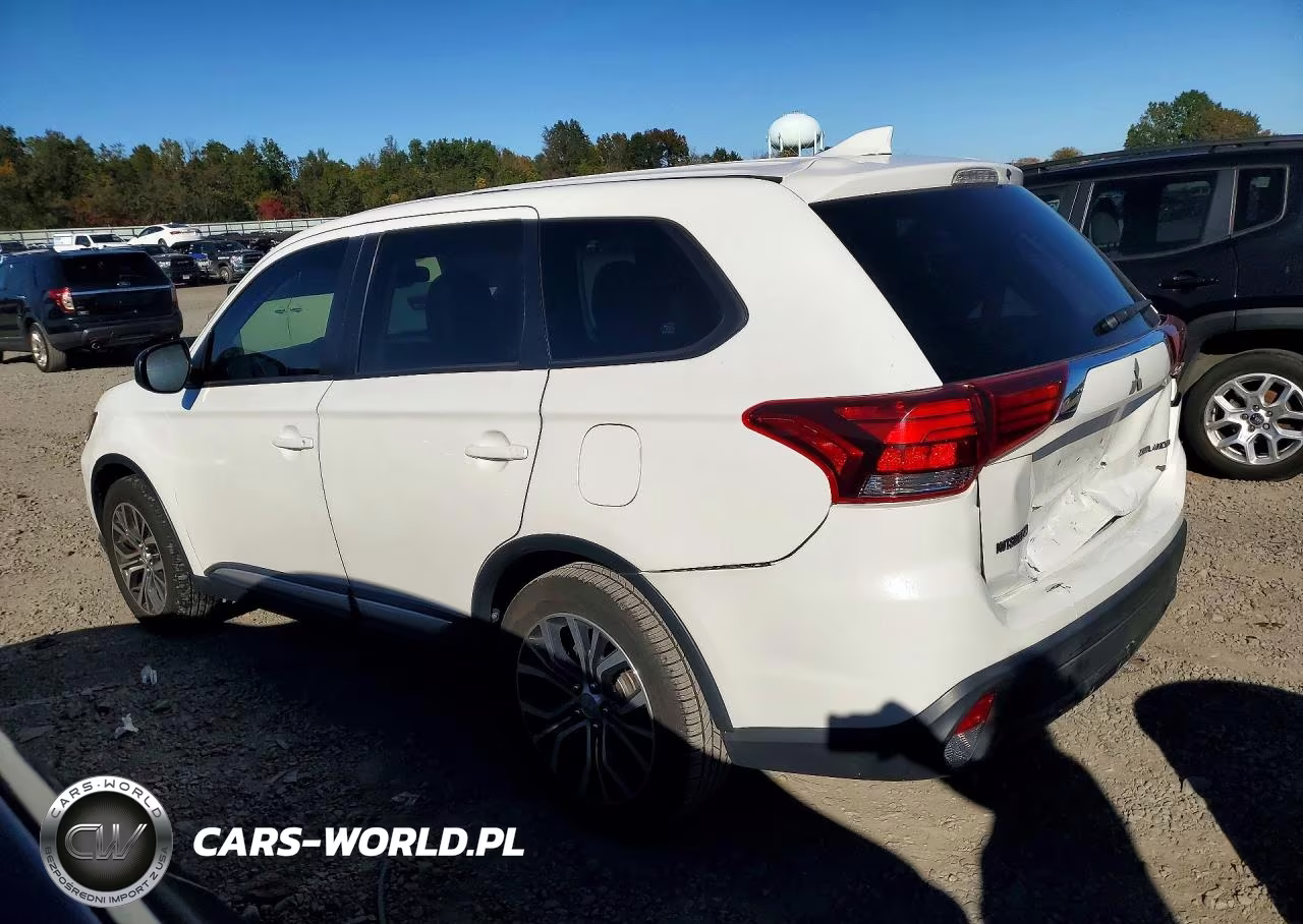 2018 Mitsubishi Outlander Se VIN:JA4AZ3A32JZ070899 - 2