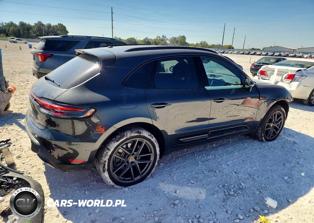 2025 Porsche Macan Base VIN:WP1AA2A51SLB13396 - 3