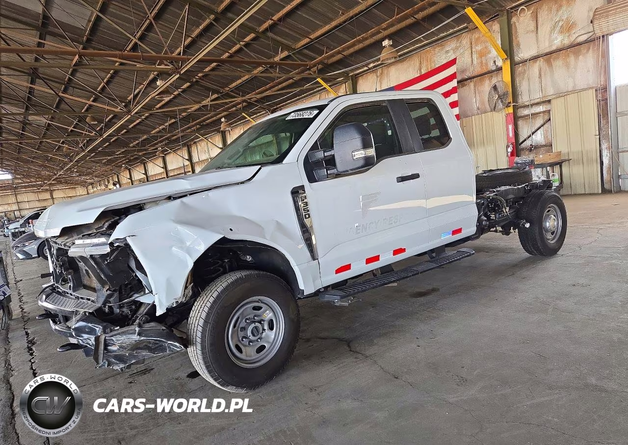 2025 Ford F350 Super Duty VIN:1FT8X3BA5SEC05423 - 1