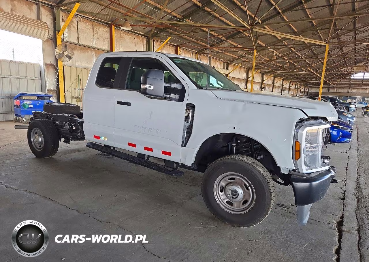 2025 Ford F350 Super Duty VIN:1FT8X3BA5SEC05423 - 4