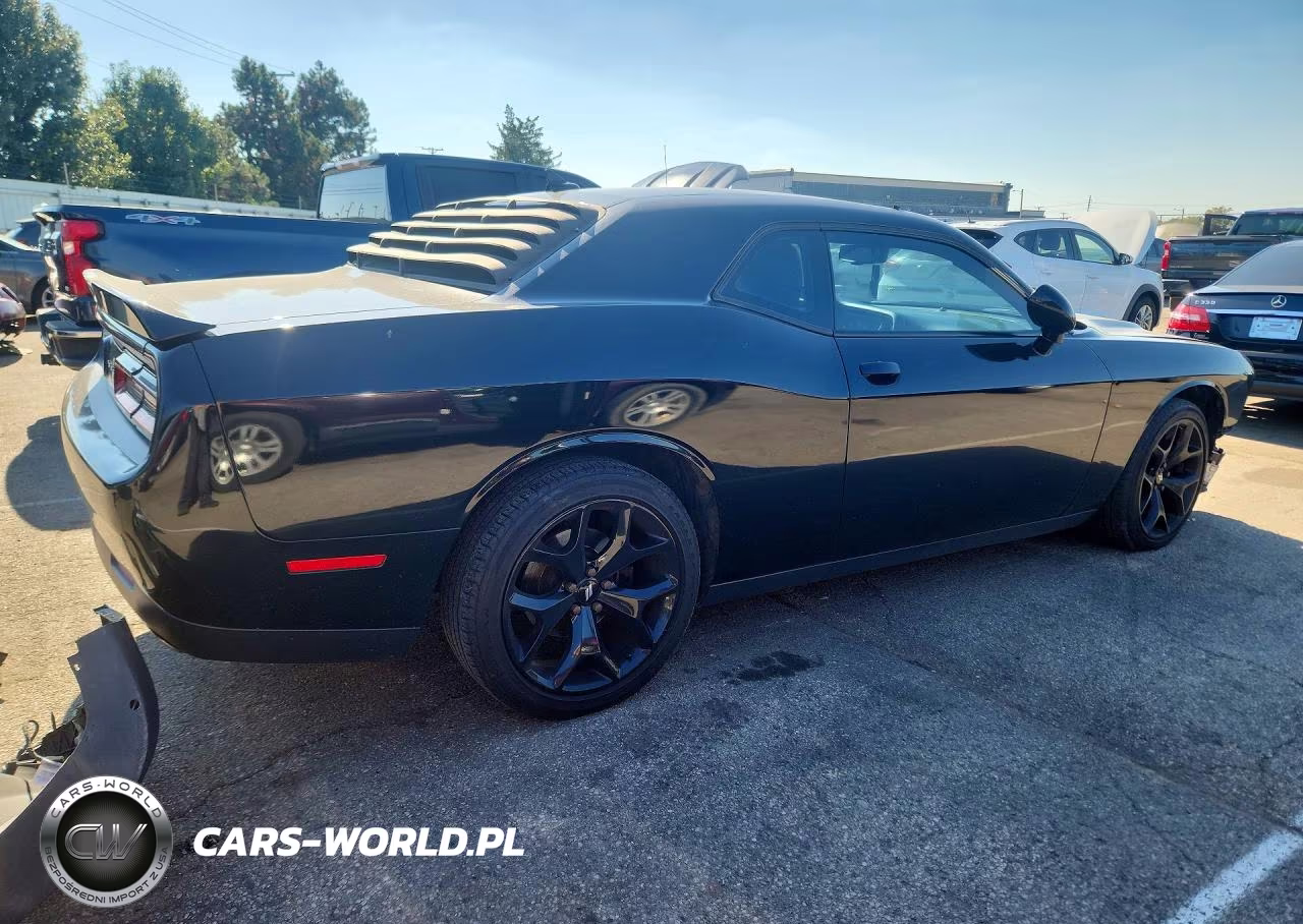 2015 Dodge Challenger Sxt Plus VIN:2C3CDZBG5FH811706 - 3
