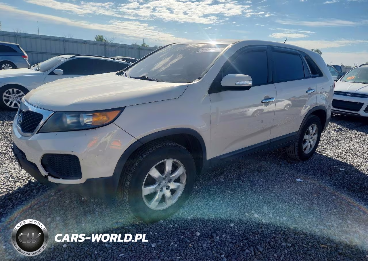 2012 Kia Sorento Lx VIN:5XYKT4A19CG221657 - 1