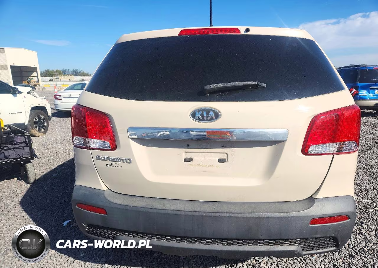 2012 Kia Sorento Lx VIN:5XYKT4A19CG221657 - 6