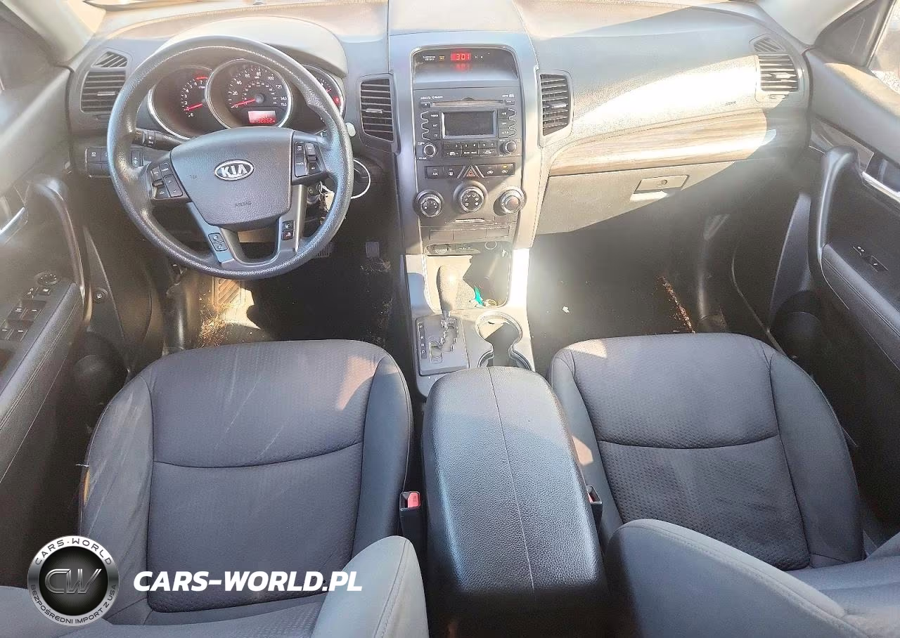 2012 Kia Sorento Lx VIN:5XYKT4A19CG221657 - 8