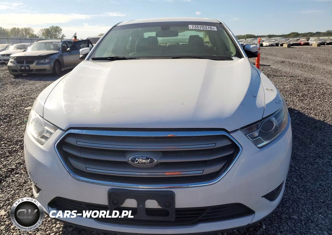 2016 Ford Taurus Sel VIN:1FAHP2E89GG153850 - 5