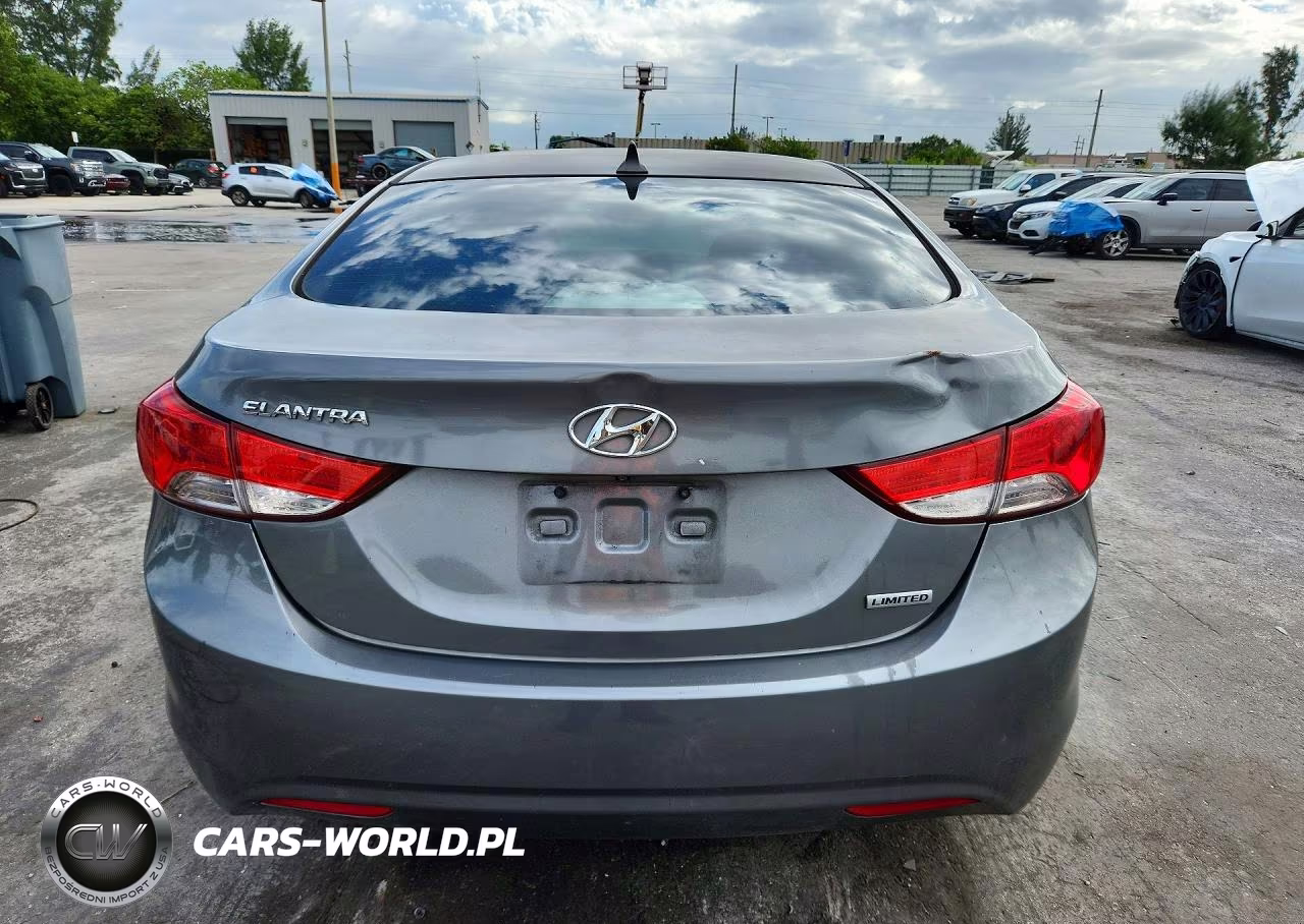 2013 Hyundai Elantra Limited VIN:5NPDH4AE7DH237086 - 6