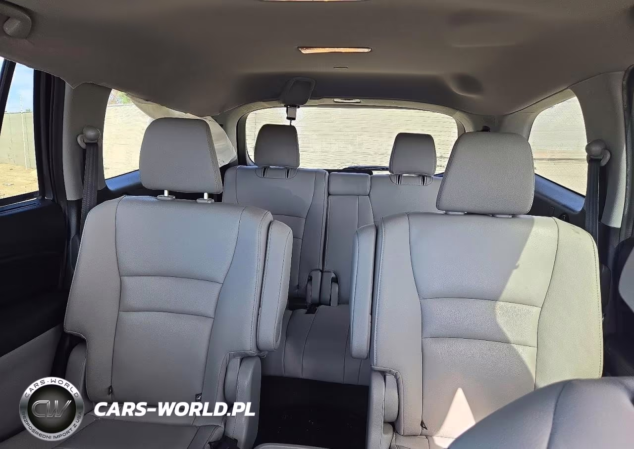 2020 Honda Pilot Touring VIN:5FNYF5H62LB000174 - 10