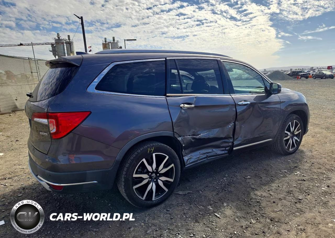 2020 Honda Pilot Touring VIN:5FNYF5H62LB000174 - 3