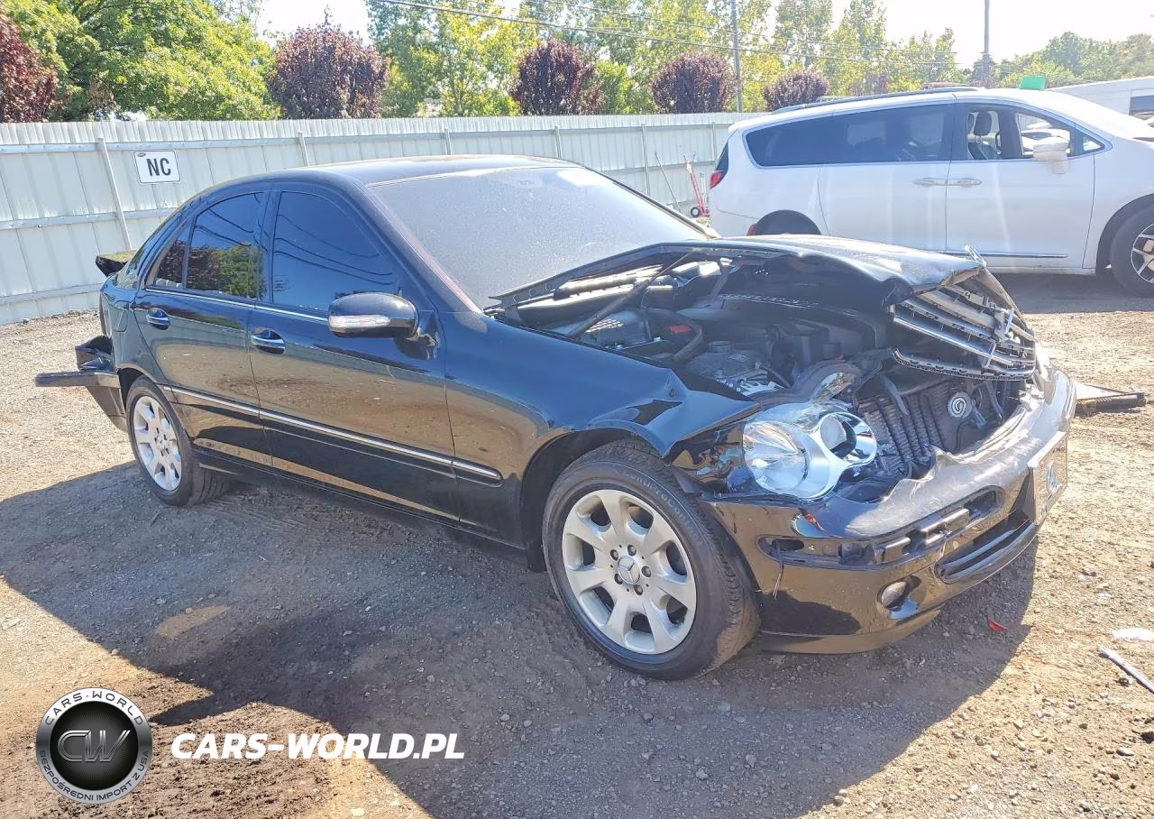 2005 Mercedes-Benz C 240 4Matic VIN:WDBRF81J45F690012 - 4