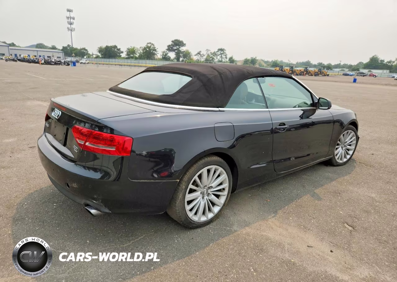2012 Audi A5 Premium Plus VIN:WAULFAFH2CN001458 - 3