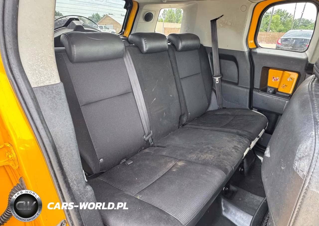 2007 Toyota Fj Cruiser Base VIN:JTEBU11FX70045071 - 6