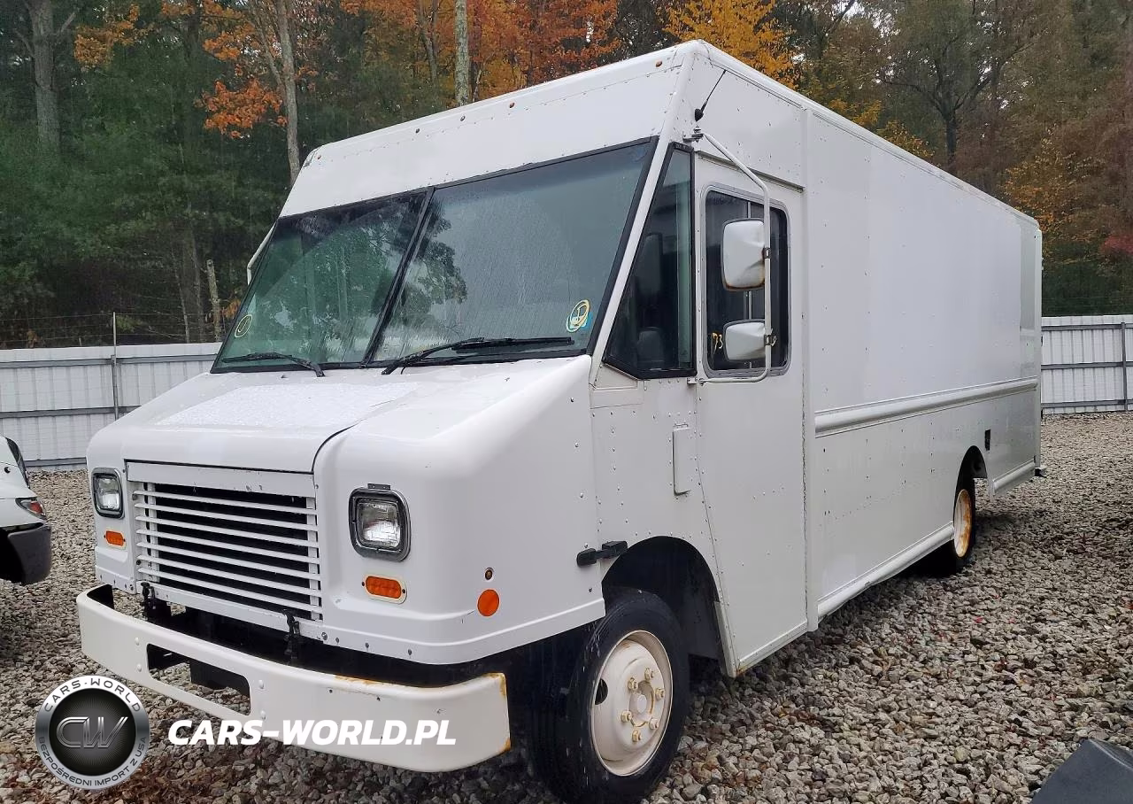 2016 Freightliner Mt45G Chassis Delivery Truck