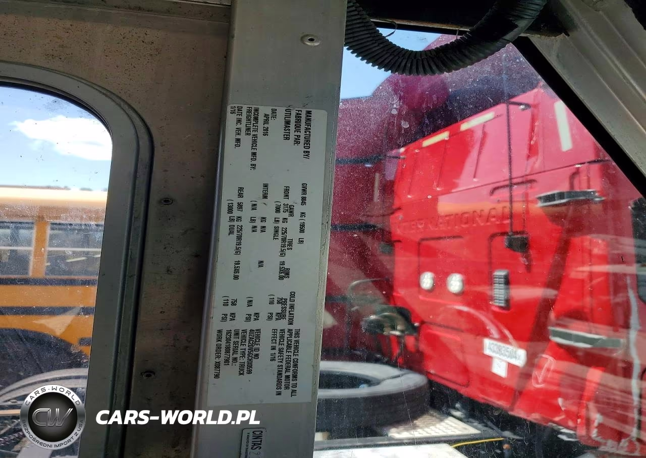 2016 Freightliner Mt45G Chassis Delivery Truck VIN:4UZAC2DV5GCHX0599 - 13