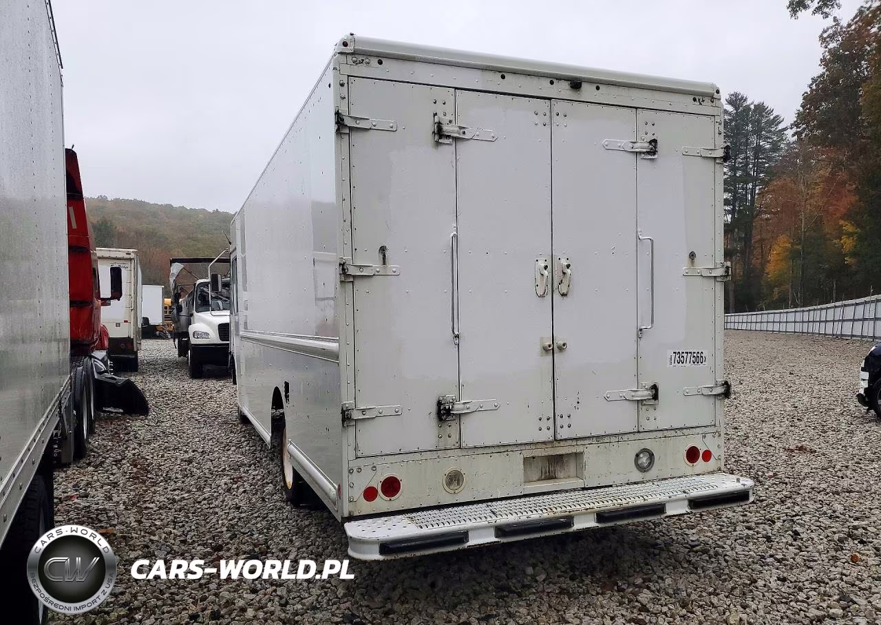 2016 Freightliner Mt45G Chassis Delivery Truck VIN:4UZAC2DV5GCHX0599 - 2