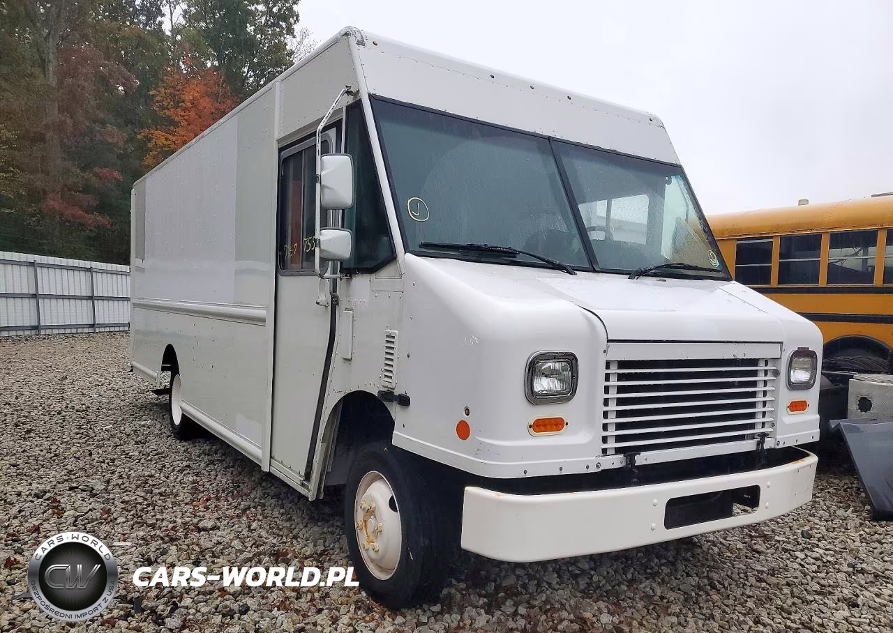 2016 Freightliner Mt45G Chassis Delivery Truck VIN:4UZAC2DV5GCHX0599 - 4
