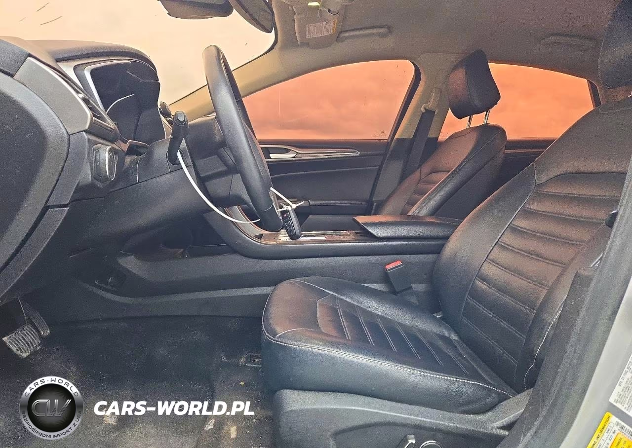 2020 Ford Fusion Sel VIN:3FA6P0CD3LR137867 - 7