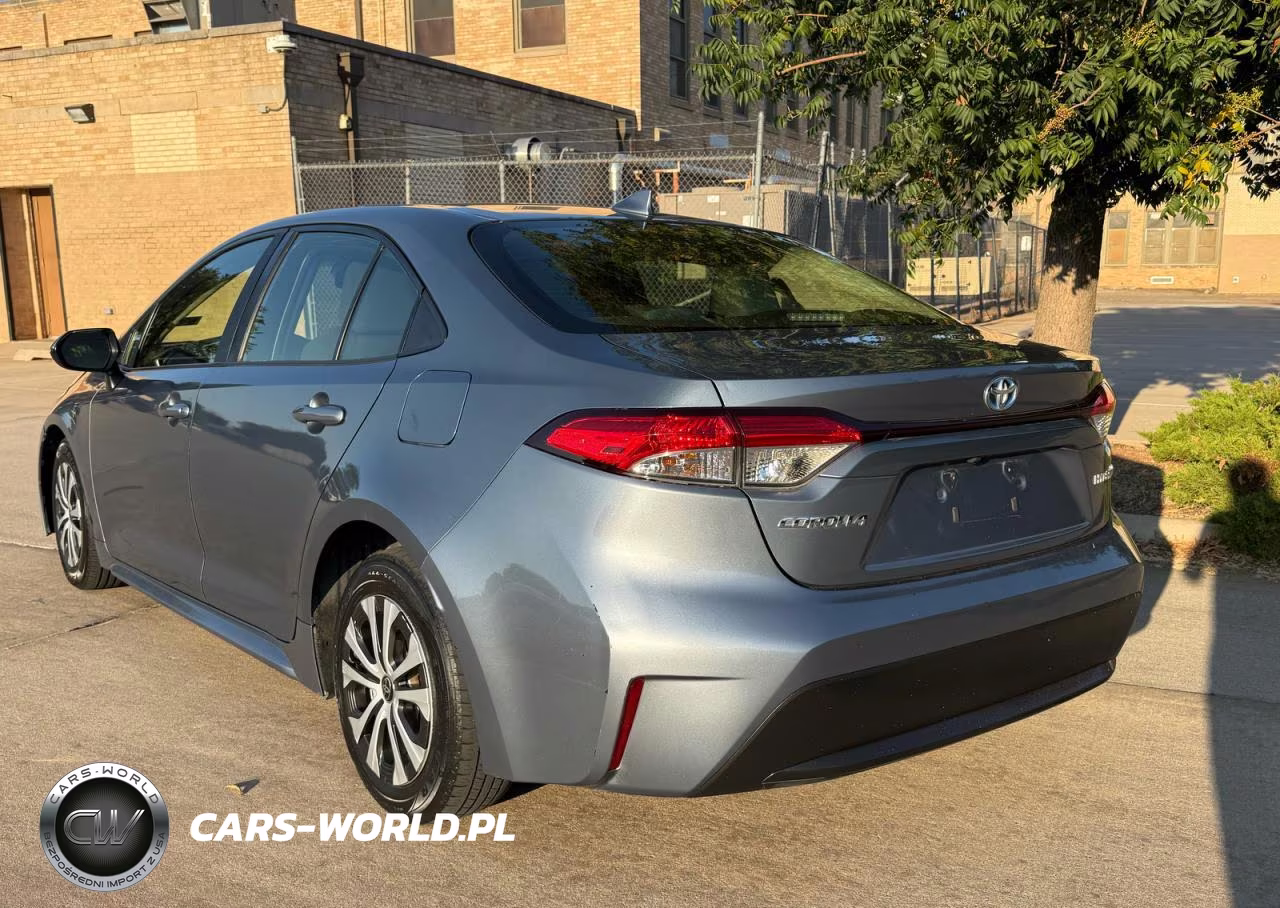 2022 Toyota Corolla Le VIN:JTDEAMDE3NJ050019 - 3