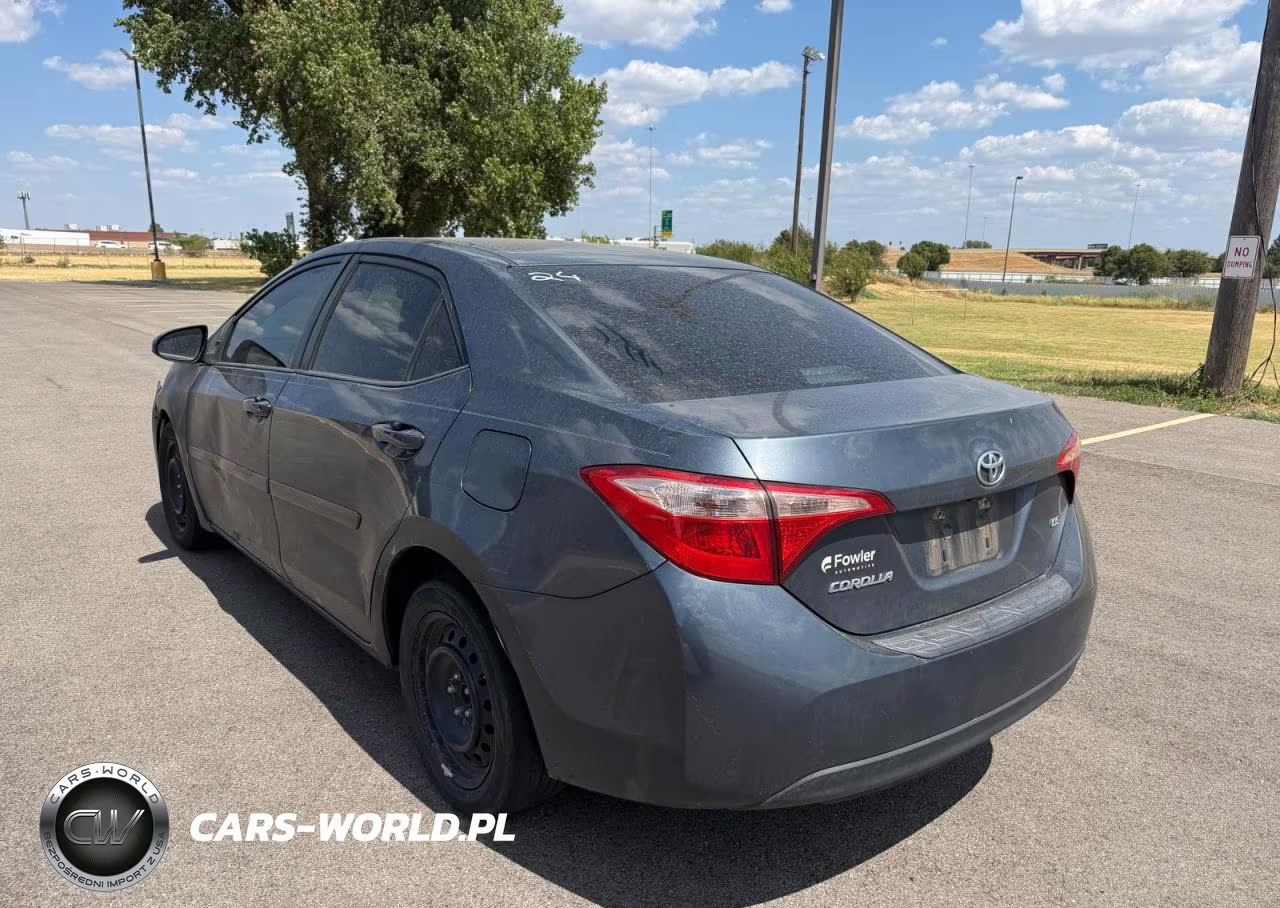 2017 Toyota Corolla Le VIN:5YFBURHE7HP604728 - 3