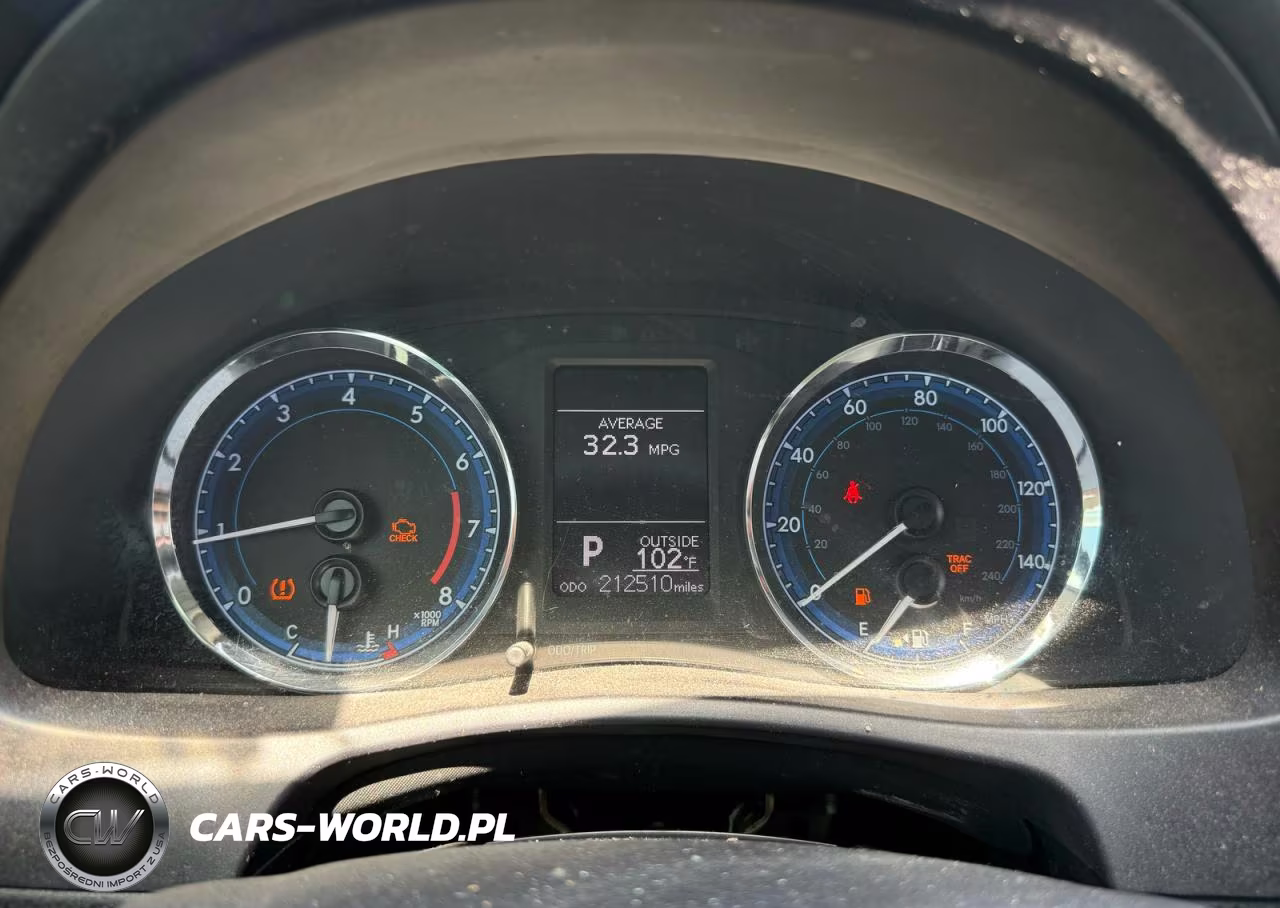 2017 Toyota Corolla Le VIN:5YFBURHE7HP604728 - 8