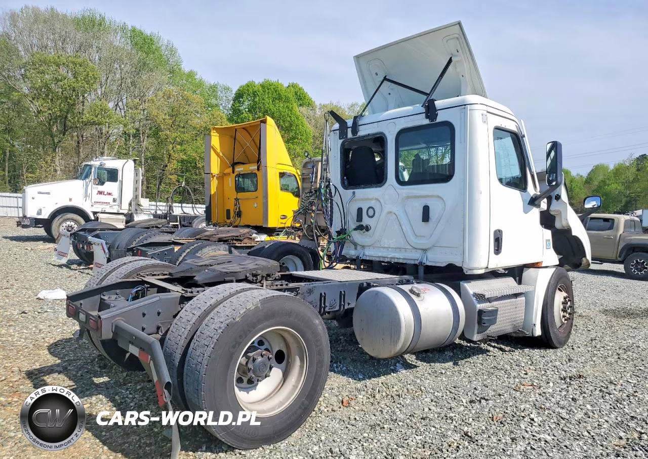 2024 Freightliner Cascadia 126 Semi Truck VIN:3AKBHKDV2RSUU5089 - 4