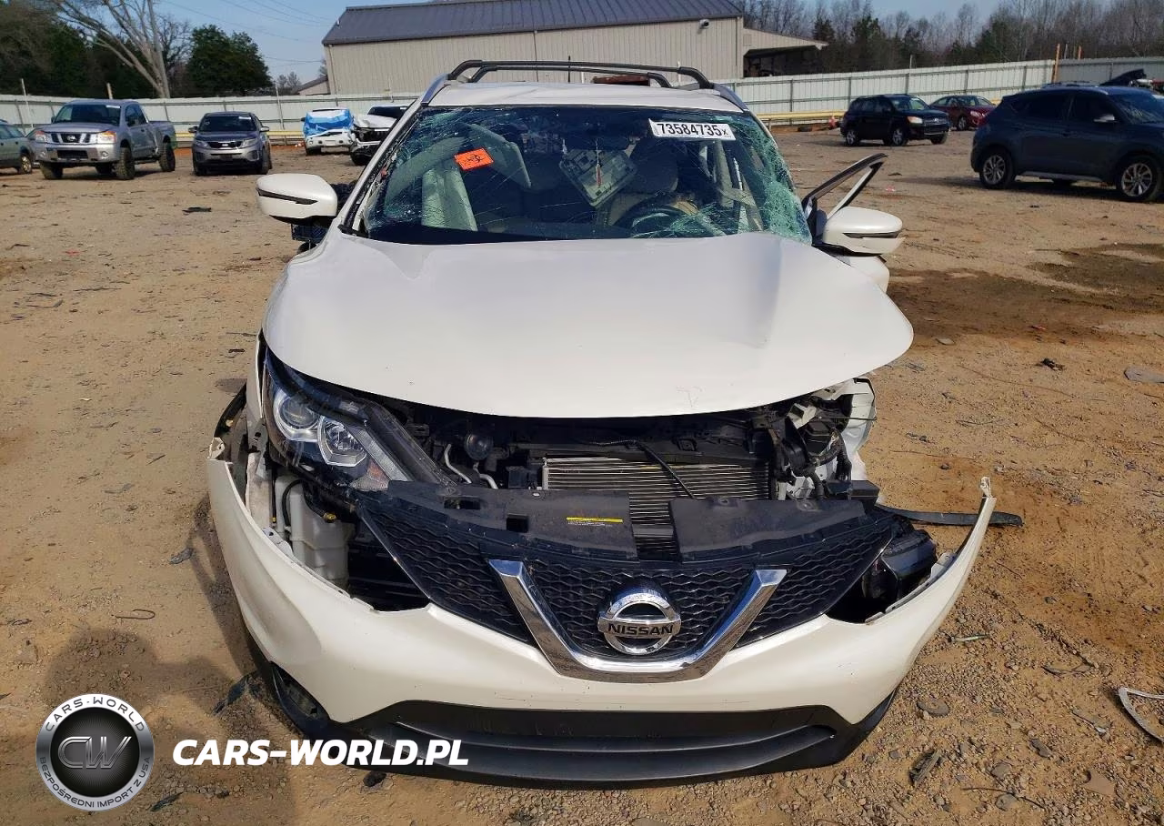 2018 Nissan Rogue Sport S VIN:JN1BJ1CP2JW100901 - 5