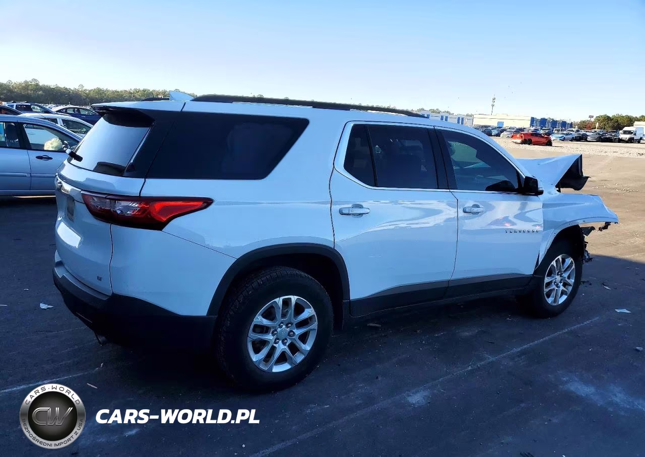 2019 Chevrolet Traverse Lt VIN:1GNERGKW2KJ304909 - 3