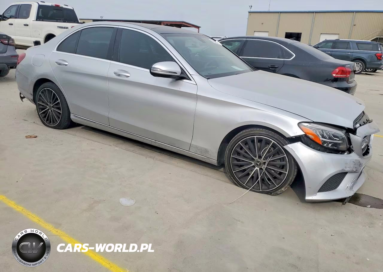 2020 Mercedes-Benz C 300 VIN:WDDWF8DB4LR558359 - 4