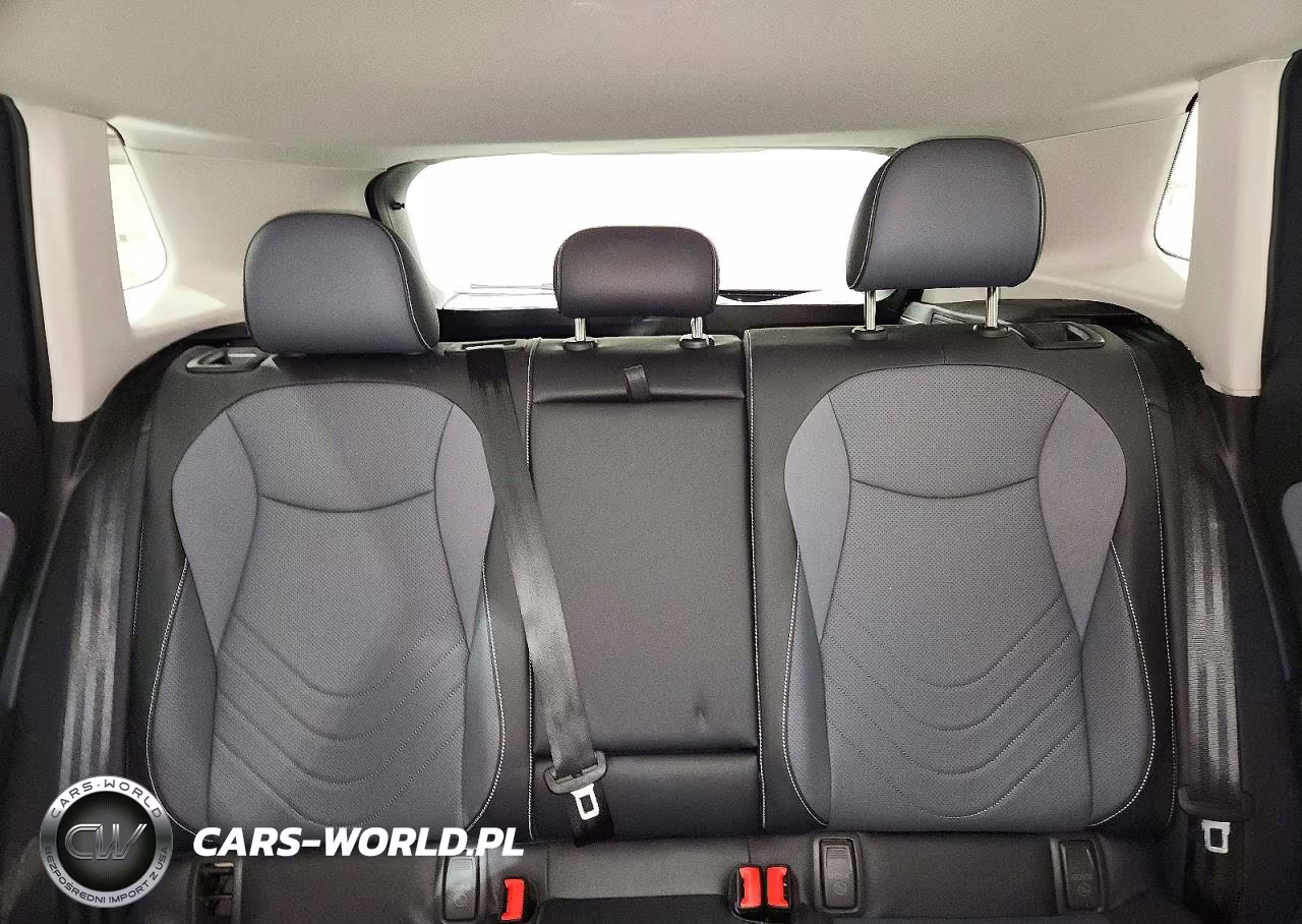 2026 Volkswagen Tiguan Se VIN:3VVER7RM5TM062605 - 10