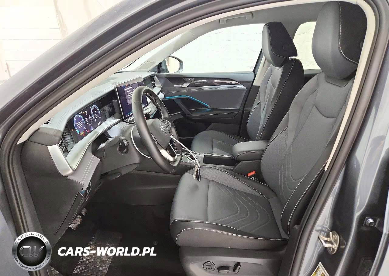 2026 Volkswagen Tiguan Se VIN:3VVER7RM5TM062605 - 7