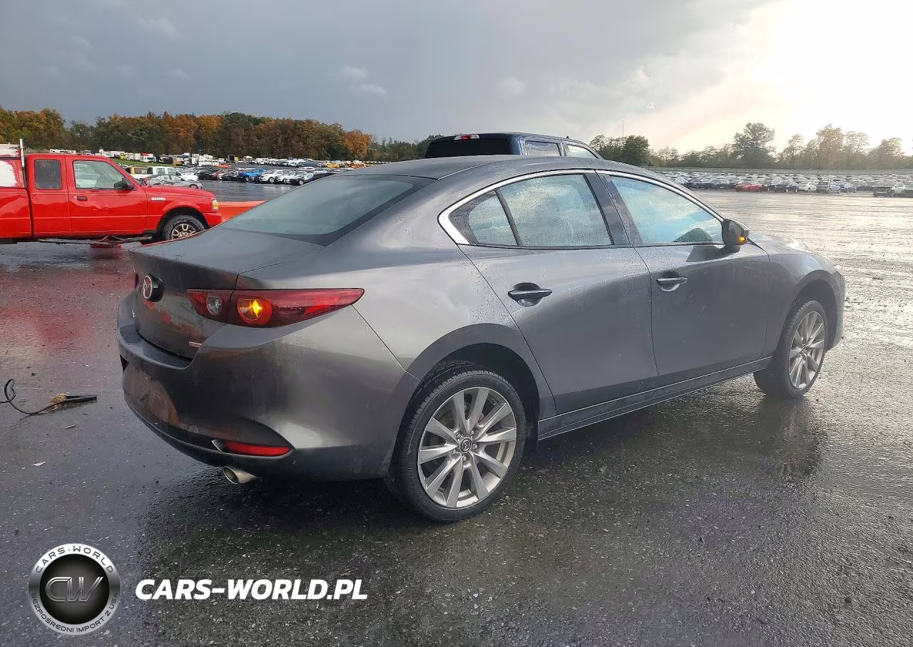 2022 Mazda 3 Select VIN:3MZBPABLXNM302897 - 3
