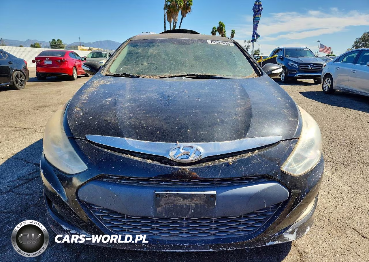 2013 Hyundai Sonata Hybrid VIN:KMHEC4A4XDA066931 - 5