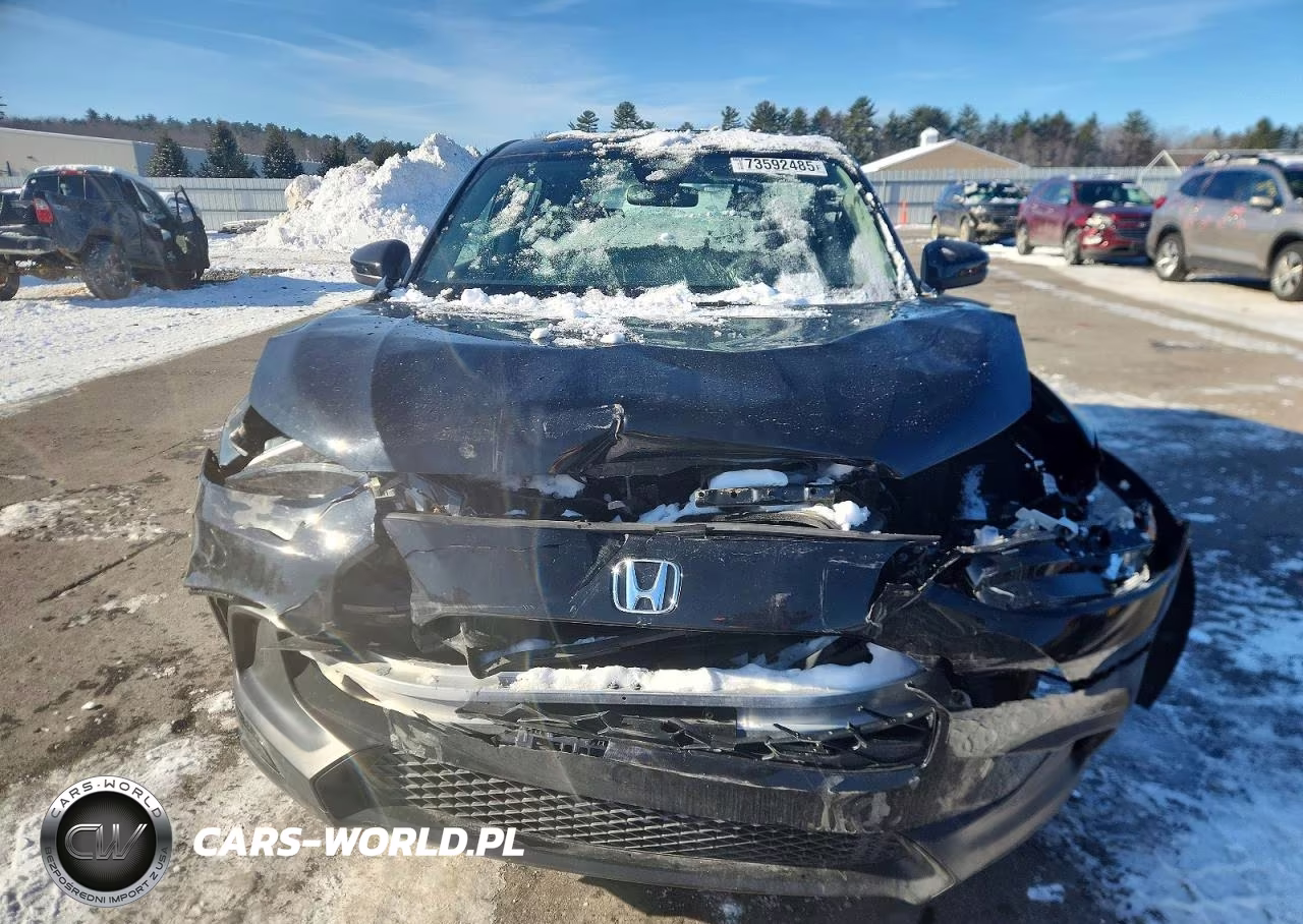 2025 Honda Hr-V Lx VIN:3CZRZ2H38SM749890 - 5