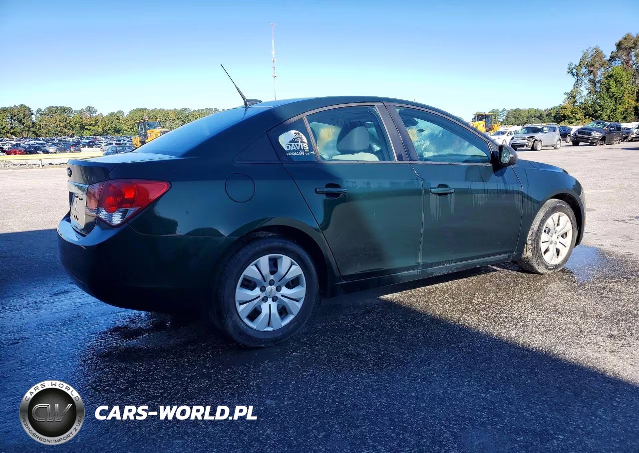 2014 Chevrolet Cruze Ls VIN:1G1PA5SG8E7173405 - 3
