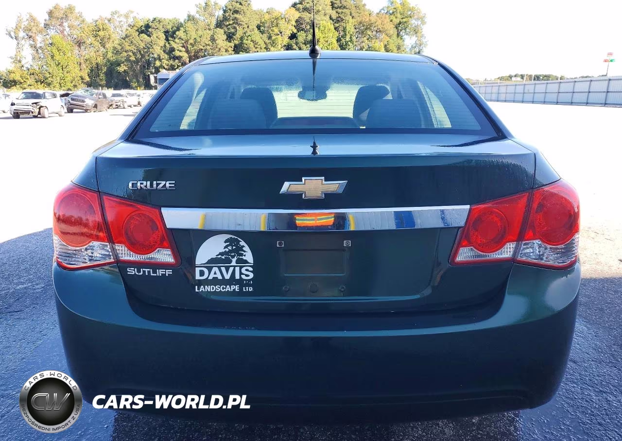 2014 Chevrolet Cruze Ls VIN:1G1PA5SG8E7173405 - 6