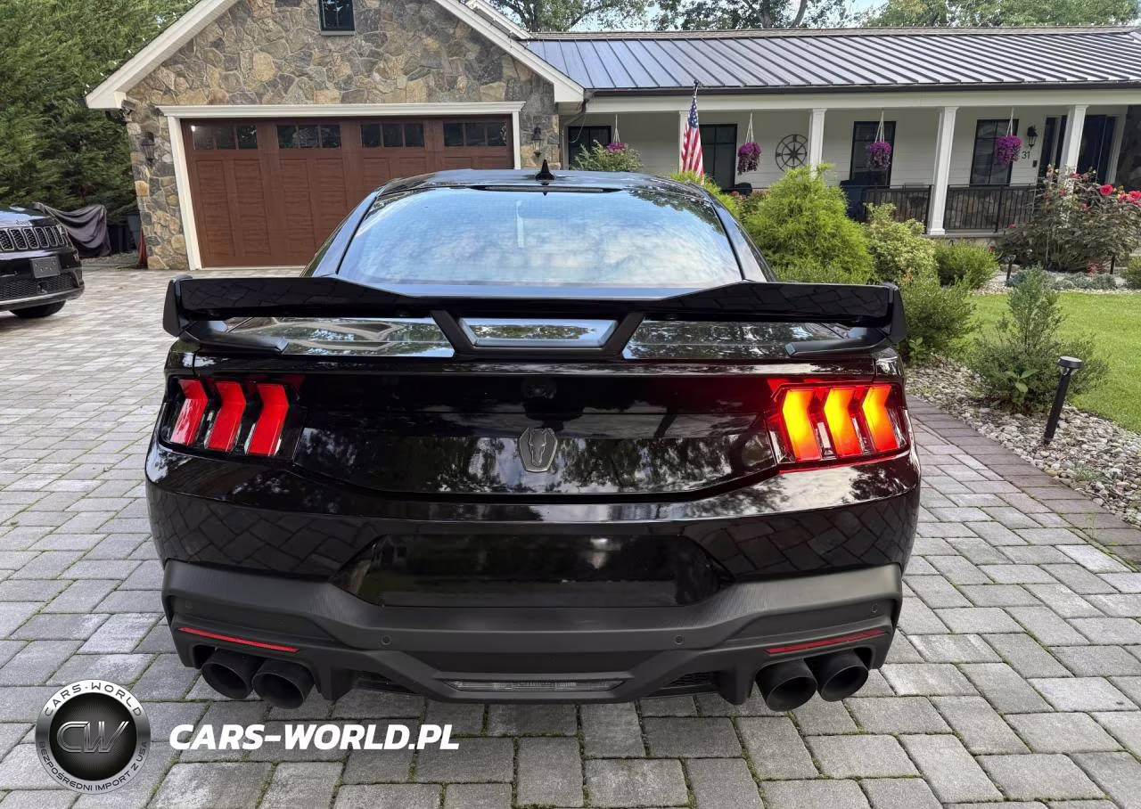 2024 Ford Mustang Dark Horse VIN:1FA6P8R00R5506716 - 4