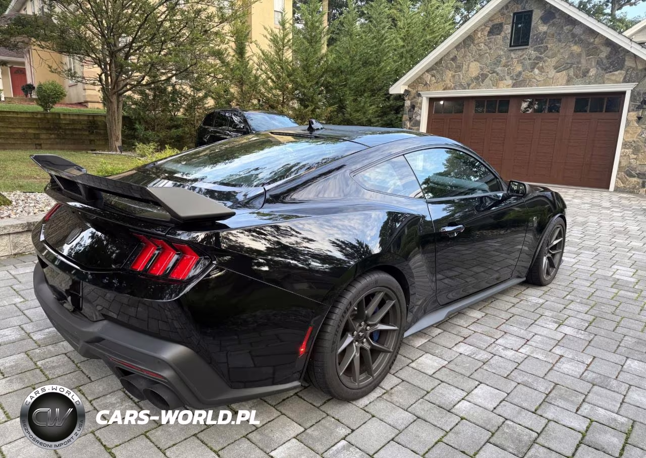 2024 Ford Mustang Dark Horse VIN:1FA6P8R00R5506716 - 6
